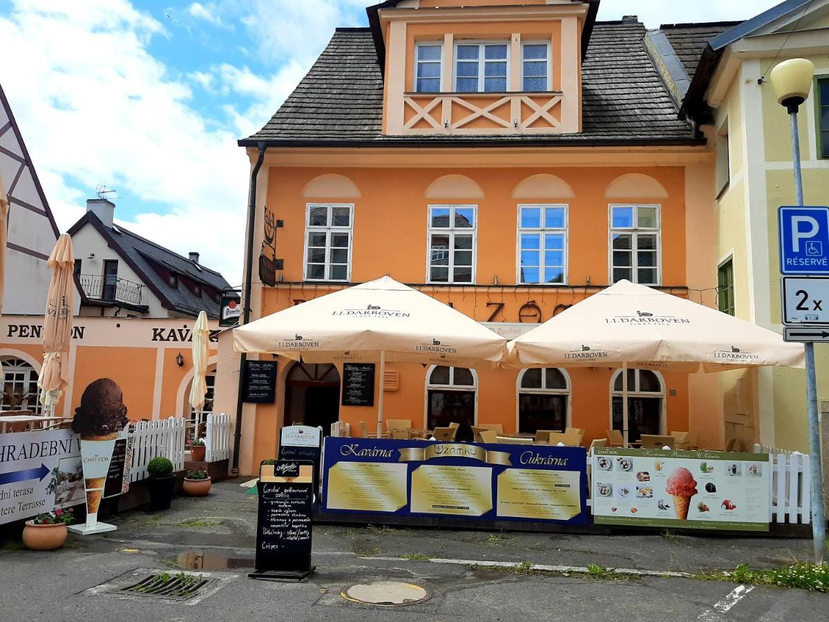 Penzion - Restaurant U Zamku Bečov nad Teplou Dış mekan fotoğraf